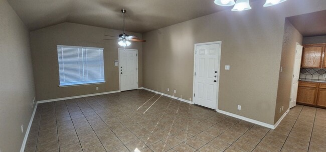 5004 Heather Ln in Killeen, TX - Building Photo - Building Photo