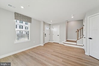 122 Arcadia Wy in Exton, PA - Building Photo - Building Photo