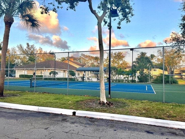 property at 200 Palm Cir W