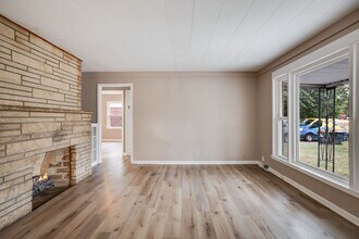 1222 E Del Mar St in Wichita, KS - Building Photo - Building Photo