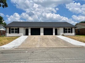 1103 S 26th St in Rogers, AR - Building Photo