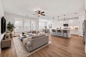 240 Harbors Ln in Leander, TX - Building Photo - Building Photo