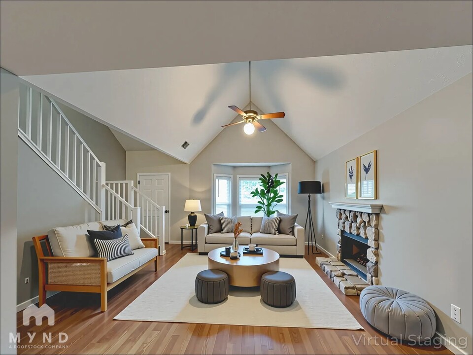 1380 Paddocks Way in Powder Springs, GA - Building Photo