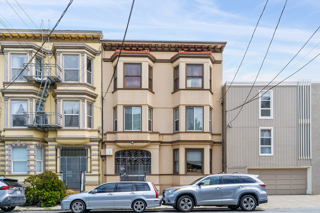 251 San Jose Ave in San Francisco, CA - Building Photo