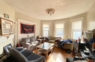 44 Pontiac St in Boston, MA - Building Photo