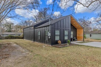 1900 Rosemary in Greenville, TX - Building Photo - Building Photo