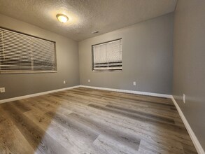 9622 Elk Vista Ln in South Jordan, UT - Foto de edificio - Building Photo