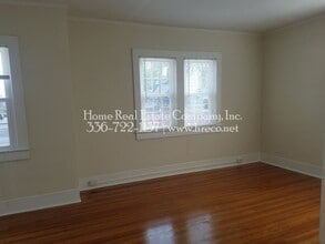 110 S Marshall St in Winston-Salem, NC - Building Photo - Building Photo