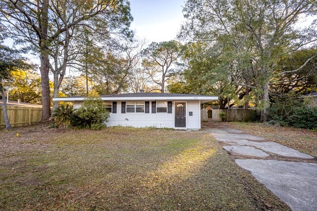 2314 14th St in Pascagoula, MS - Building Photo - Building Photo