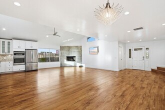 4191 Combe Way in San Diego, CA - Building Photo - Building Photo