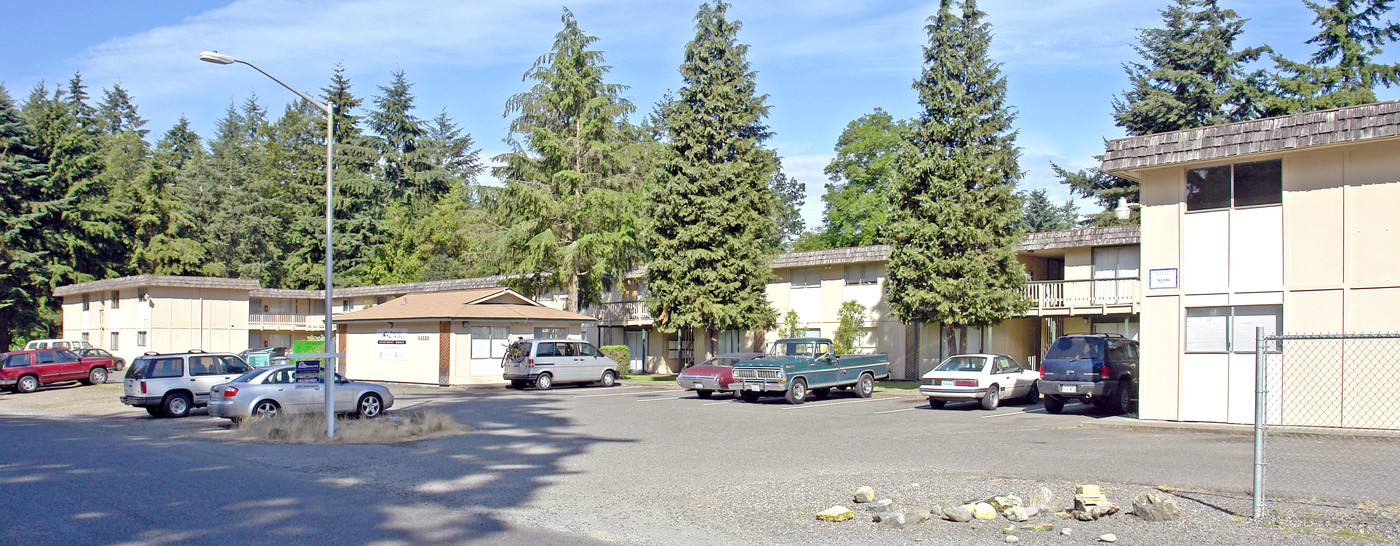 Pacific Ridge Apartments in Lakewood, WA - Building Photo