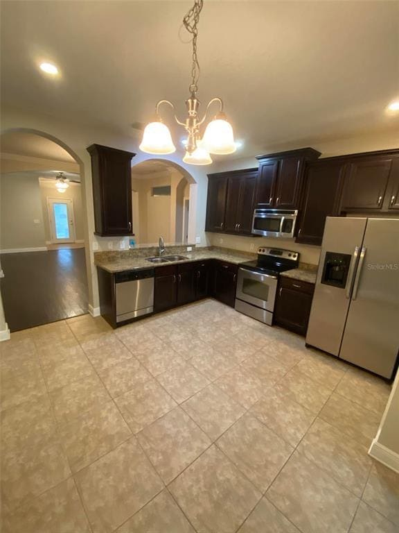 6934 Frog Pocket Pl in Tampa, FL - Building Photo - Building Photo