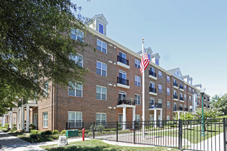 Belmont at City Center in Newport News, VA - Building Photo - Building Photo