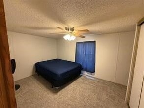 11928 Hairston Dr in Willis, TX - Building Photo - Building Photo