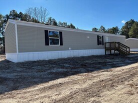 9853 NC-705 in Eagle Springs, NC - Building Photo