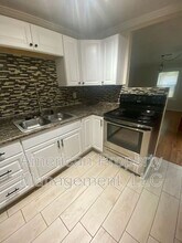 2145 N Quaker Ave in Tulsa, OK - Building Photo - Building Photo