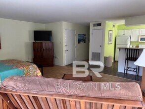 6 Yacht Club Dr in Daphne, AL - Building Photo - Building Photo