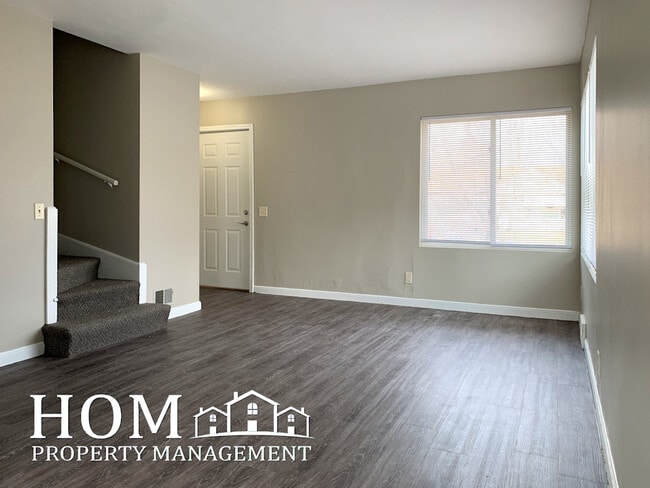 513 W 11th St in Mankato, MN - Building Photo - Building Photo