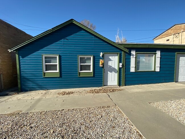 property at 118 7th St