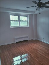 5301 Glenwood Rd, Unit Walk-in in Brooklyn, NY - Building Photo - Building Photo