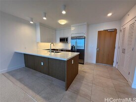 629 Ke’eaumoku St in Honolulu, HI - Building Photo