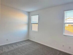 4198 E Haley Dr in San Tan Valley, AZ - Building Photo - Building Photo