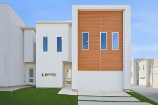 5519 Paraiso Pl in Houston, TX - Building Photo