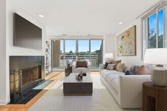 4 Canal Park in Cambridge, MA - Building Photo - Building Photo