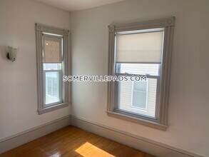 80 Curtis St in Somerville, MA - Building Photo - Building Photo