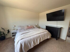 2425 Desi Loop in Belen, NM - Building Photo - Building Photo