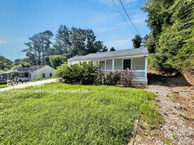 706 Agricola St in Marietta, GA - Building Photo
