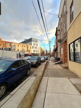 1814 S 13th St, Unit 2nd floor in Philadelphia, PA - Building Photo - Building Photo