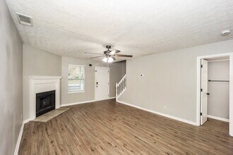 7671 Antebellum Ln in Riverdale, GA - Building Photo - Building Photo