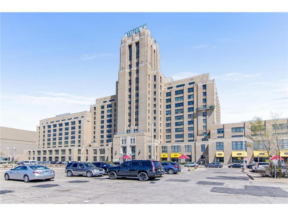 2929 Chicago Ave-Unit -1009 in Minneapolis, MN - Building Photo
