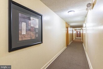 75 S Reynolds St in Alexandria, VA - Building Photo - Building Photo
