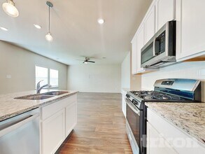 127 Simon in Kyle, TX - Building Photo - Building Photo