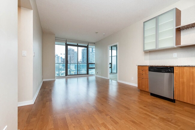 property at 33 Lombard St
