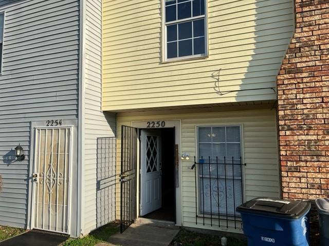 property at 2250 Aspen Dr