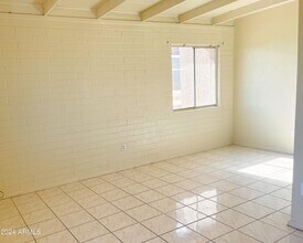 678 S Grand Dr-Unit -L in Apache Junction, AZ - Foto de edificio - Building Photo