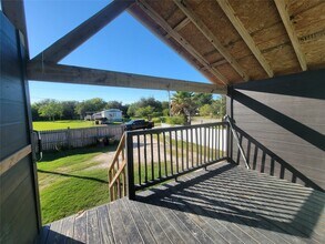 715 11th St in San Leon, TX - Building Photo - Building Photo