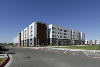 Park West in College Station, TX - Building Photo - Building Photo