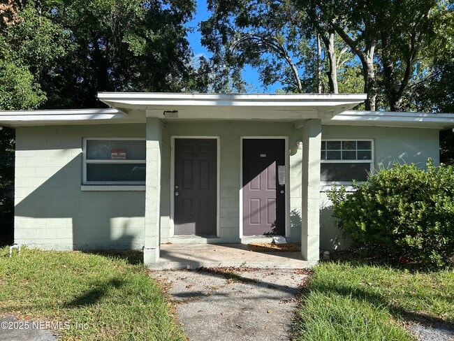 property at 3105 Nolan St