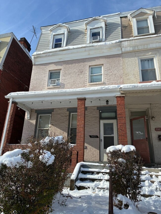 property at 3423 Ward St