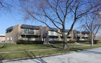 524-528 N Roberts Dr Apartamentos