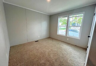 6617 S Kimberly Dr in Holly, MI - Foto de edificio - Building Photo