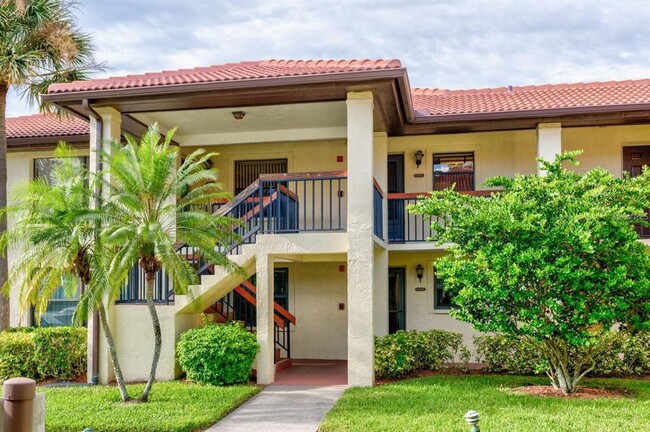 property at 1409 Hammock Pine Blvd