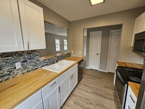 3281 Idlewild Dr in Chattanooga, TN - Building Photo - Building Photo