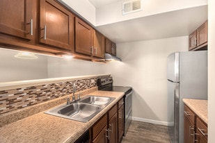 Briarwood Apartments