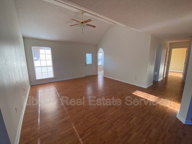 197 Wayfair Ln in Hinesville, GA - Building Photo - Building Photo