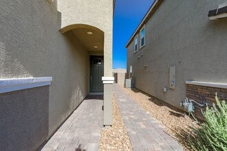 2275 Teatro Ave in Henderson, NV - Building Photo - Building Photo